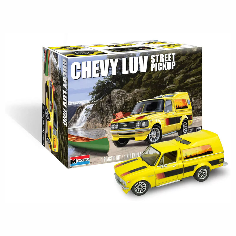 Revell Germany Chevy LUV Street Pickup Truck 1/24 Model Kit