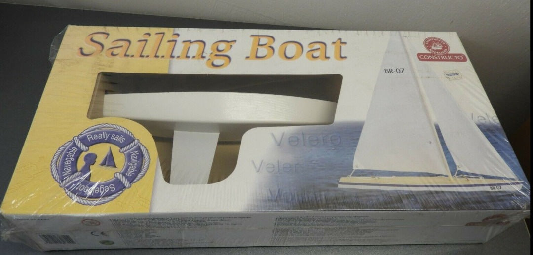 Sailing boat