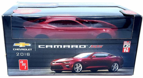 AMT 2016 Chevy Camaro SS (Pre-painted)