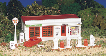 Bachmann Gas Station (HO Scale)