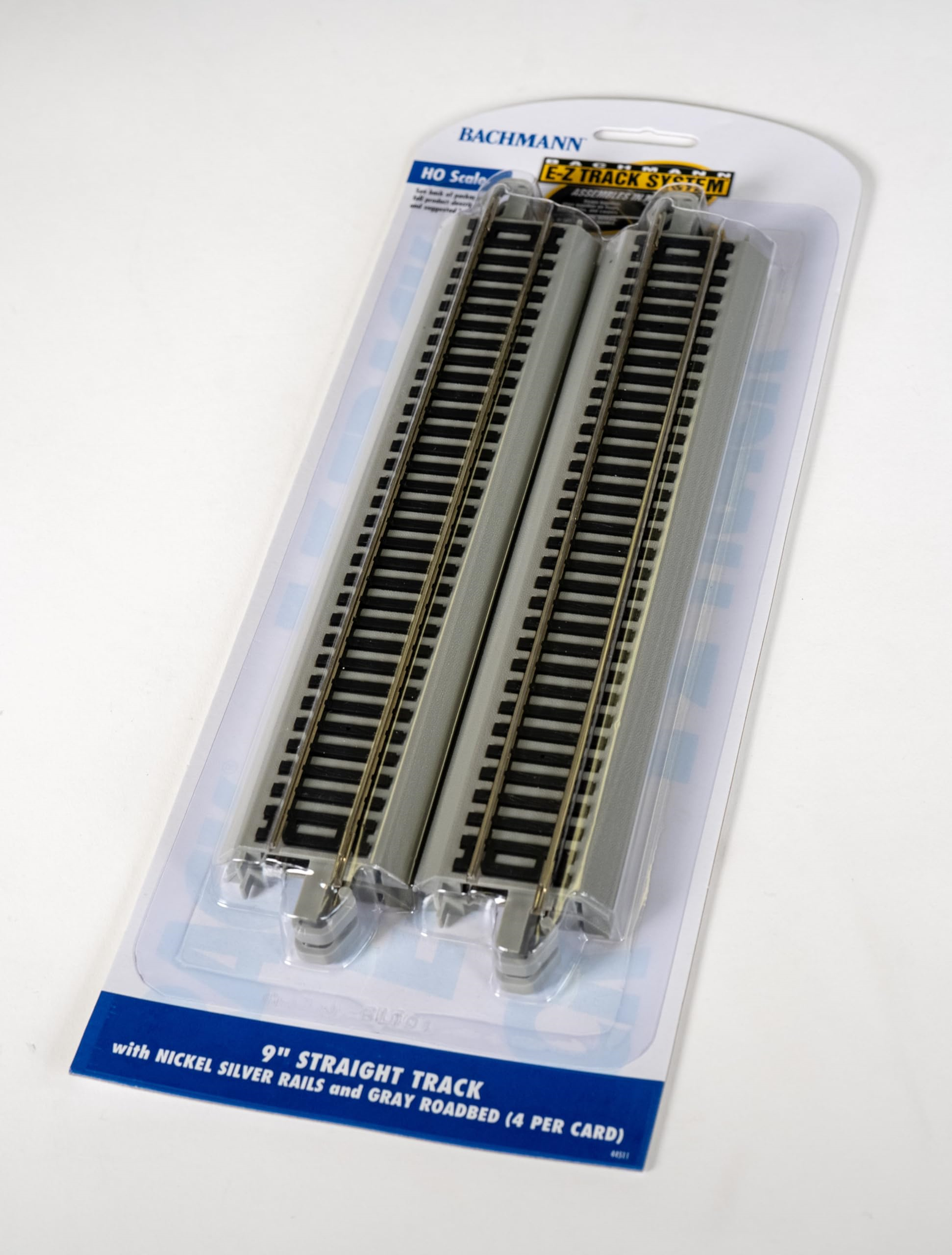 Bachmann E-Z Track 9" Straight Track (4) (HO-Scale)