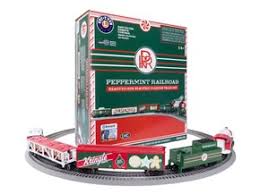 Peppermint Railroad 0-8-0 Christmas Freight LionChief Set with Bluetooth 5.0