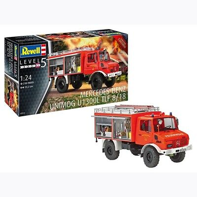 Mercedes Benz Unimog U1300L TLF 8/18 Fire Truck 1/24 Revell Germany