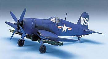 F-4UB CORSAIR