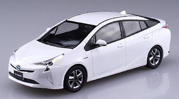 1/32 Toyota Prius Car Model Snap