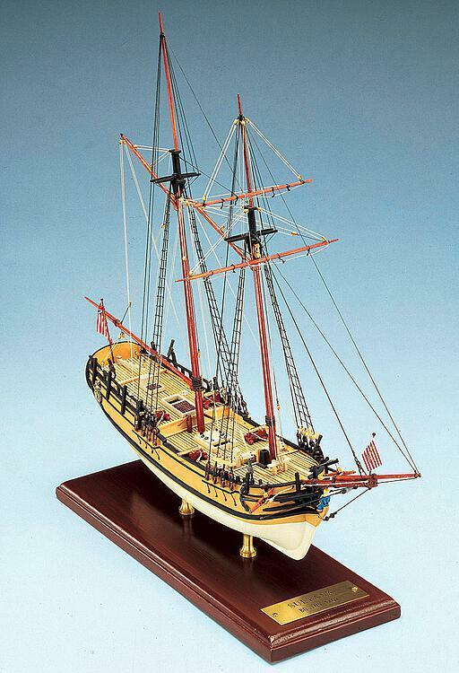 Sultana Solid Hull 1:64